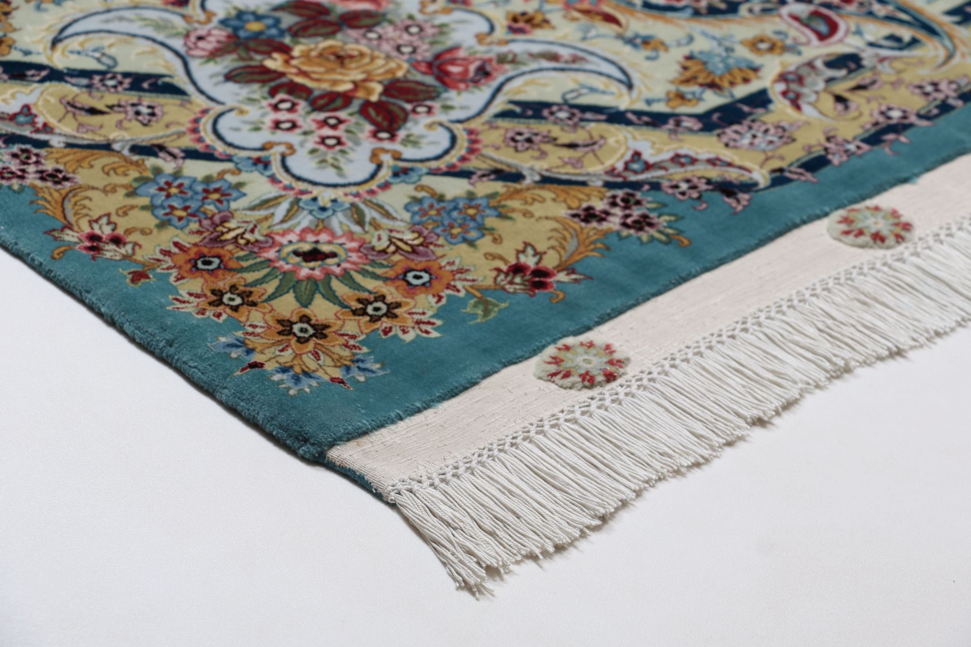 perserteppich-tabriz-245-x-370-cm-schurwolle-seide-handgeknupft-16 Handgeknüpfter Täbriz Perserteppich, 245 × 370 cm, Wolle & Seide