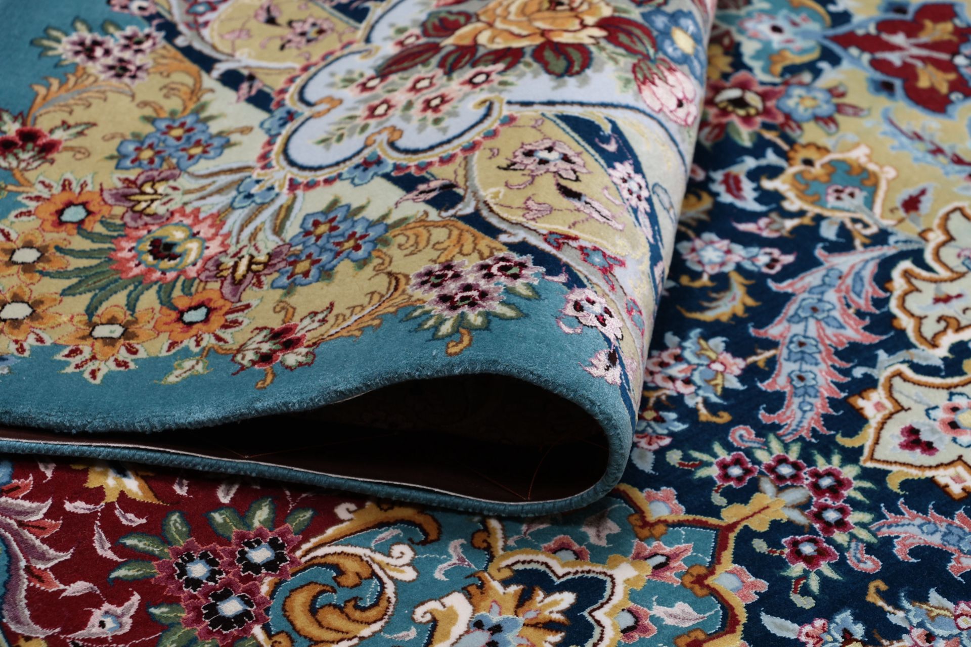 perserteppich-tabriz-245-x-370-cm-schurwolle-seide-handgeknupft-20 Handgeknüpfter Täbriz Perserteppich, 245 × 370 cm, Wolle & Seide