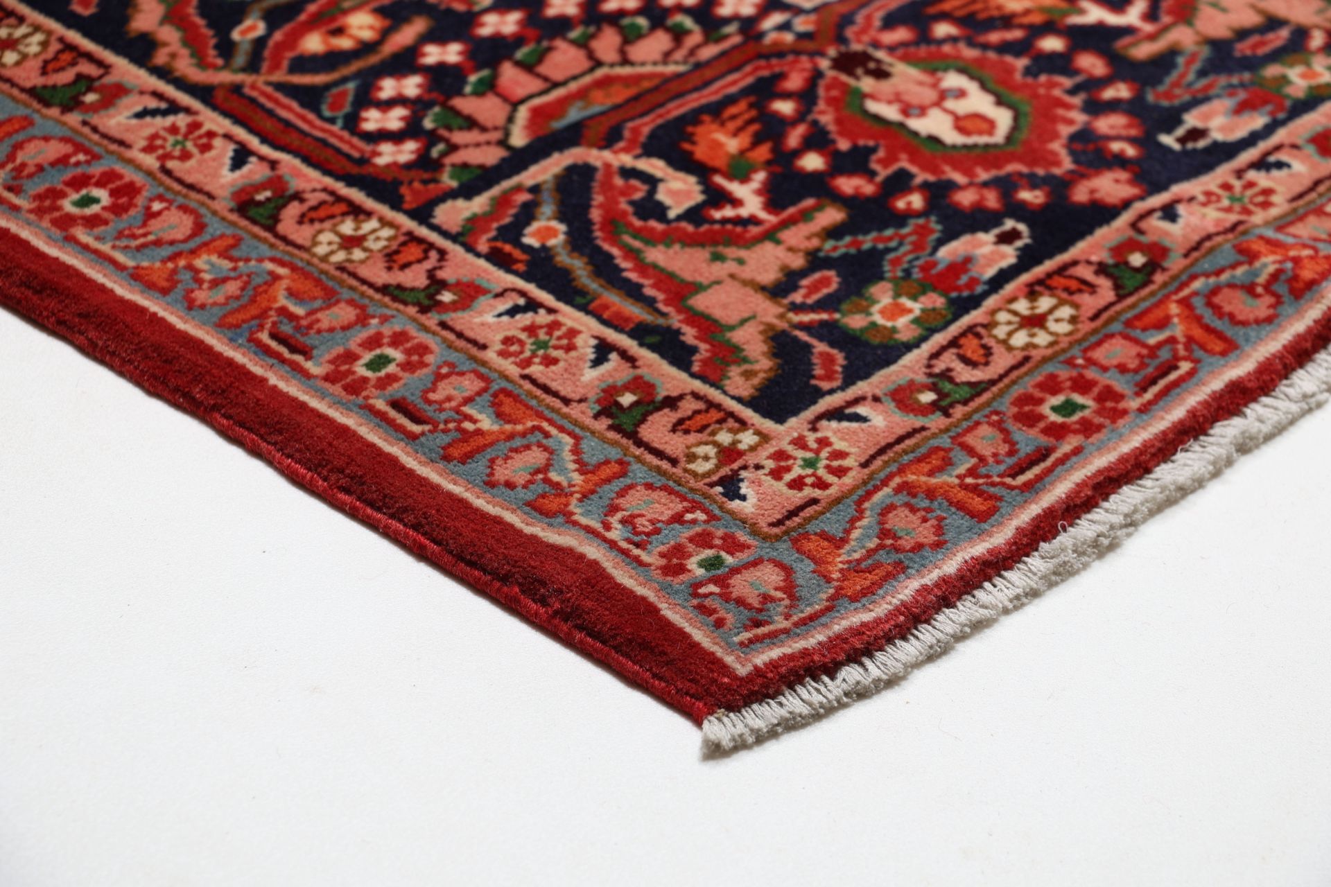perserteppich-isfahan-327-x-407-cm-schurwolle-handgeknupft-17 Perserteppich 327 × 407 cm aus Wolle, handgeknüpft