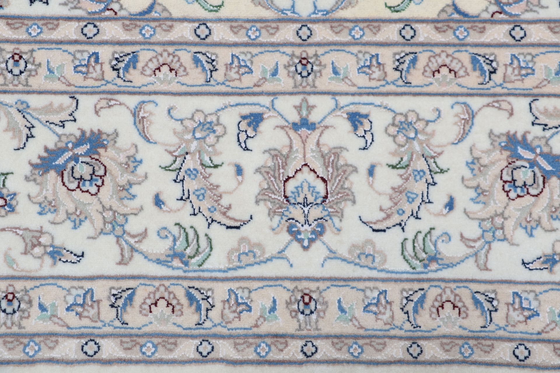 Handgeknüpfter Nain Perserteppich, 250 × 355 cm, Wolle