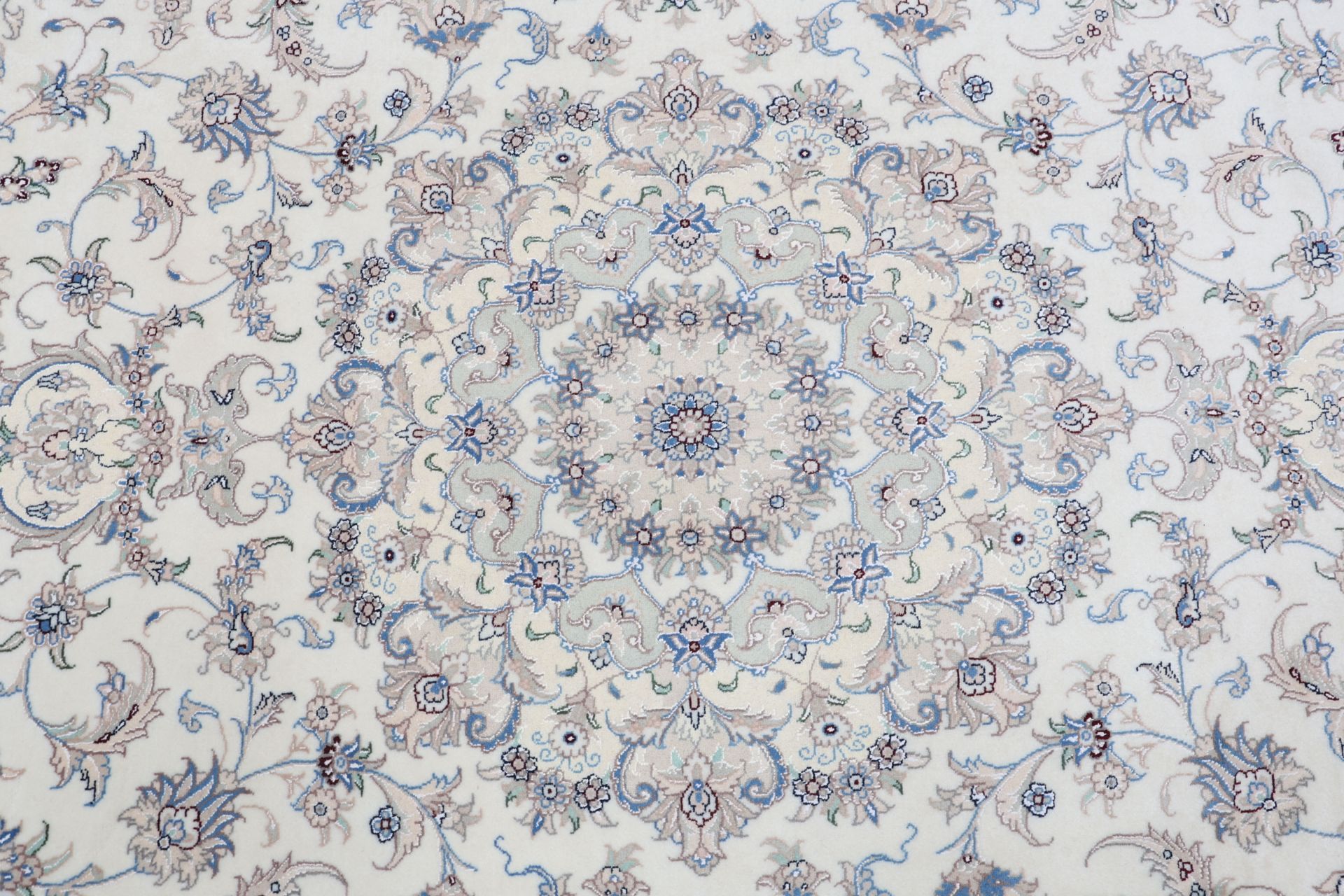 Handgeknüpfter Nain Perserteppich, 250 × 355 cm, Wolle