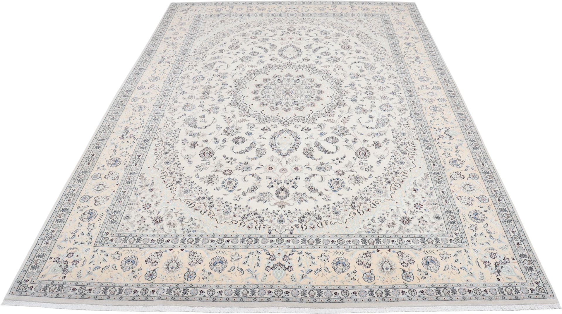 Nain Perserteppich aus Iran, 250 × 365 cm