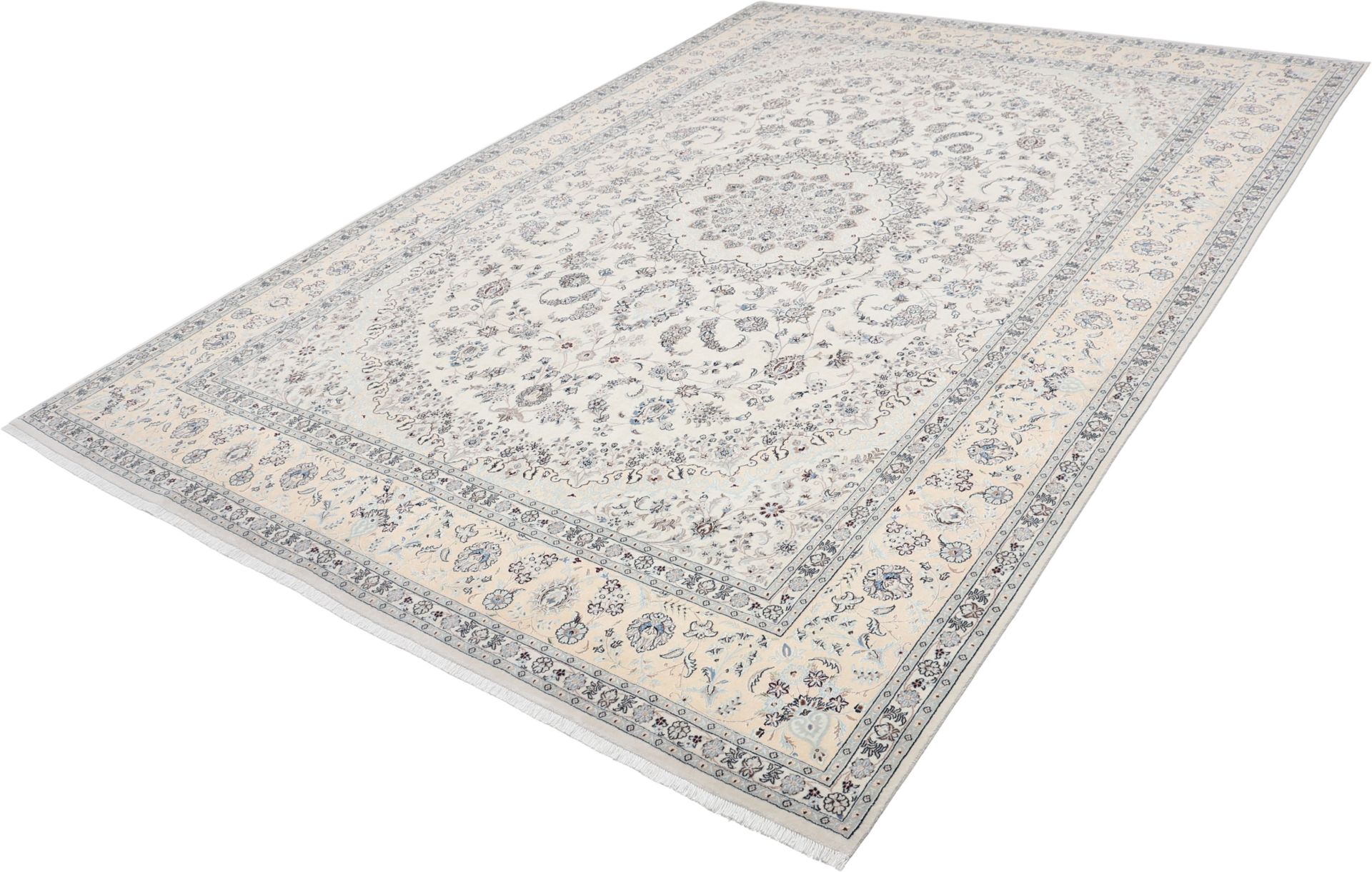 Nain Perserteppich aus Iran, 250 × 365 cm