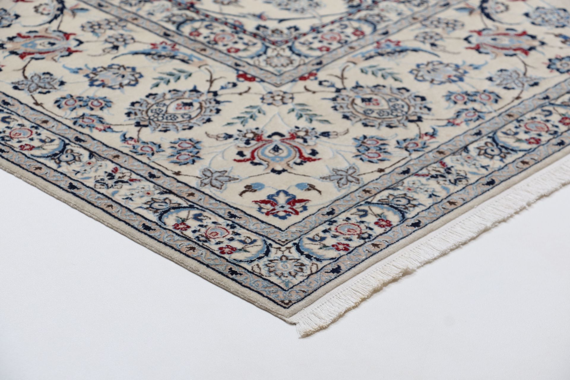 perserteppich-nain-250-x-358-cm-schurwolle-und-seide-handgeknupft-5 Nain Perserteppich aus Iran, 250 × 358 cm