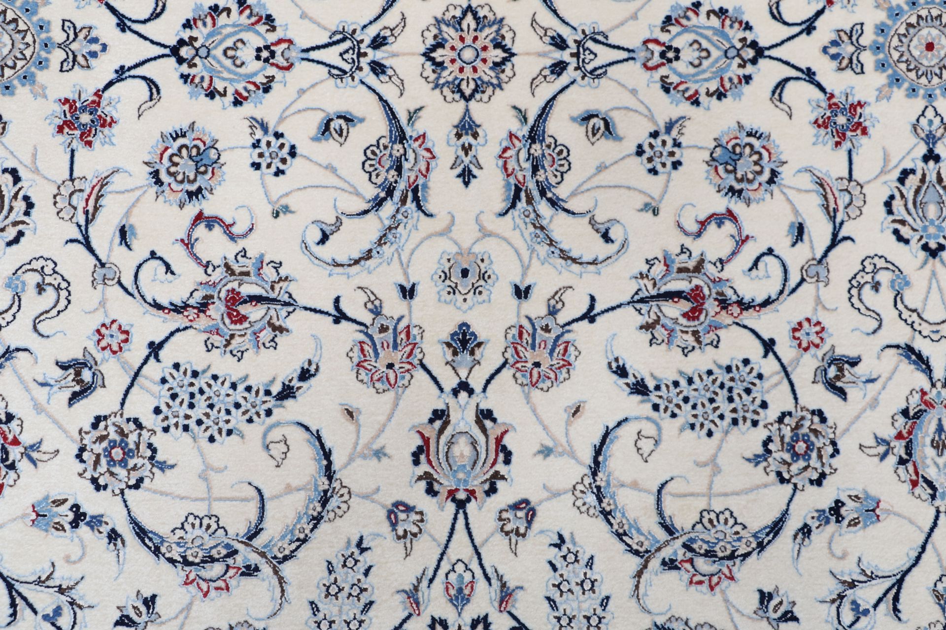 perserteppich-nain-250-x-358-cm-schurwolle-und-seide-handgeknupft-8 Nain Perserteppich aus Iran, 250 × 358 cm