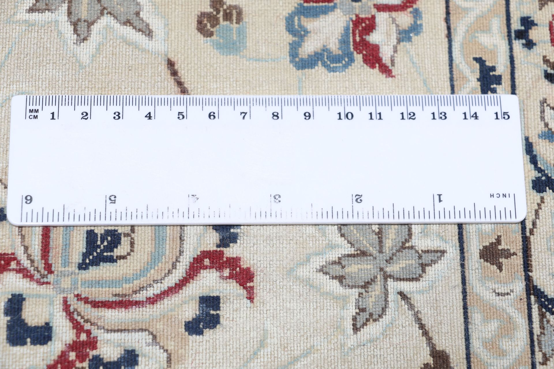 perserteppich-nain-250-x-358-cm-schurwolle-und-seide-handgeknupft-10 Nain Perserteppich aus Iran, 250 × 358 cm