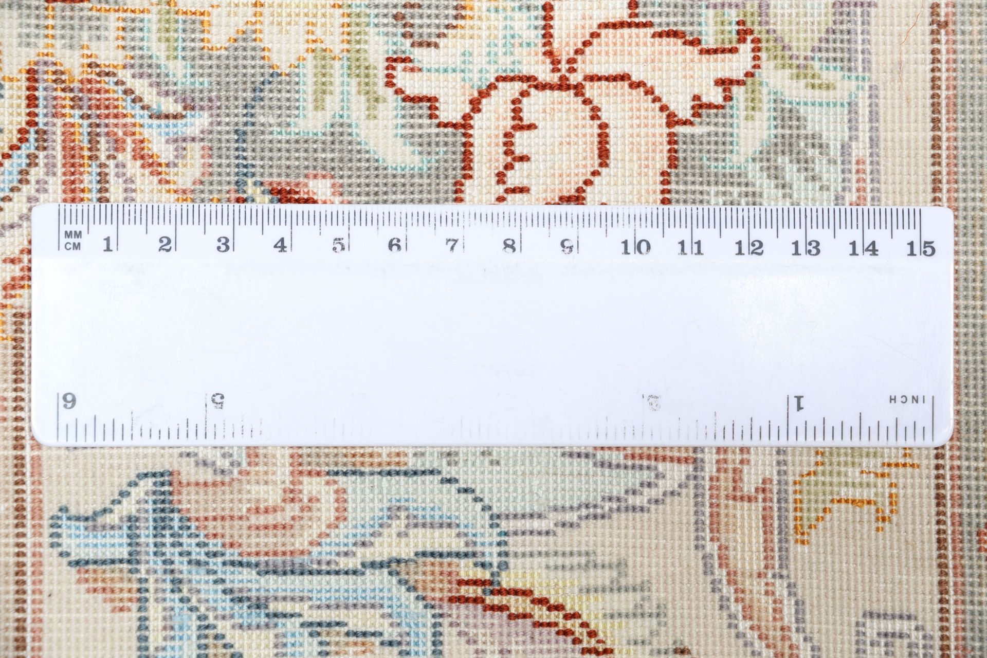 Täbriz Perserteppich 205 × 312 cm aus Wolle & Seide, handgeknüpft