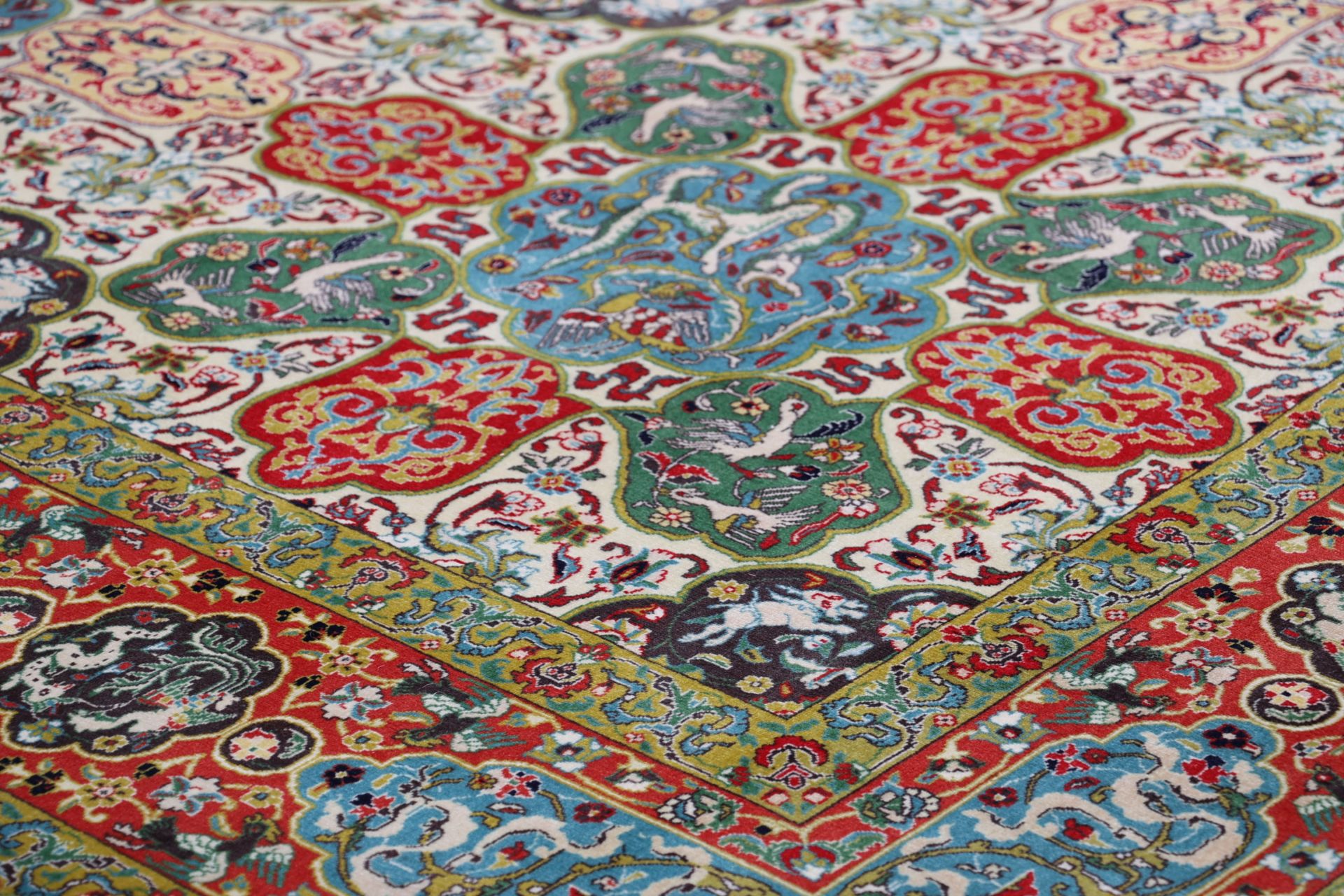 Täbriz Perserteppich aus Iran, 200 × 292 cm
