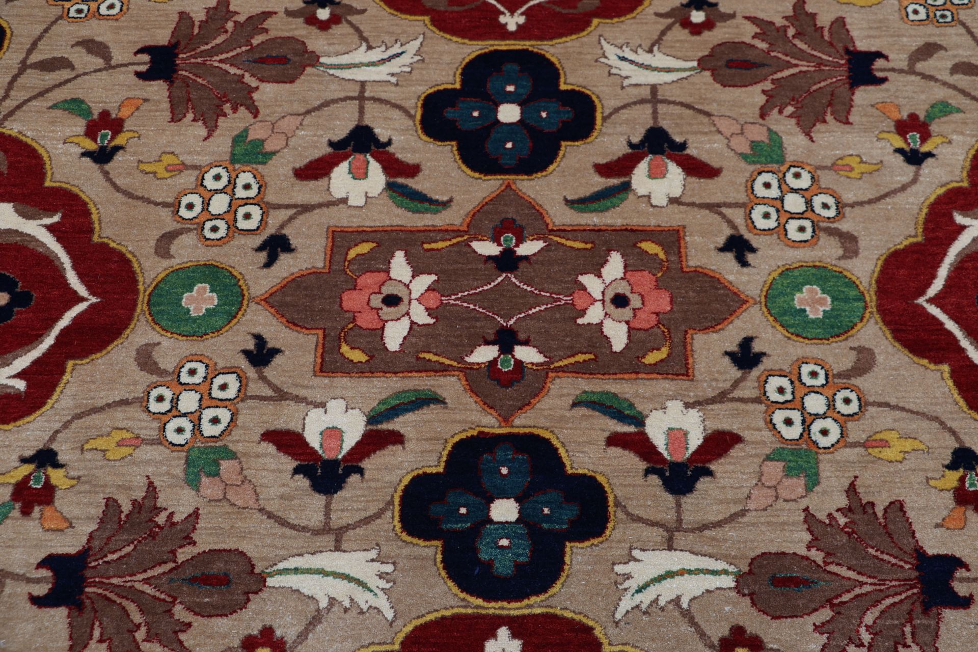 Bakhtiari Perserteppich 200 × 295 cm aus Wolle, handgeknüpft