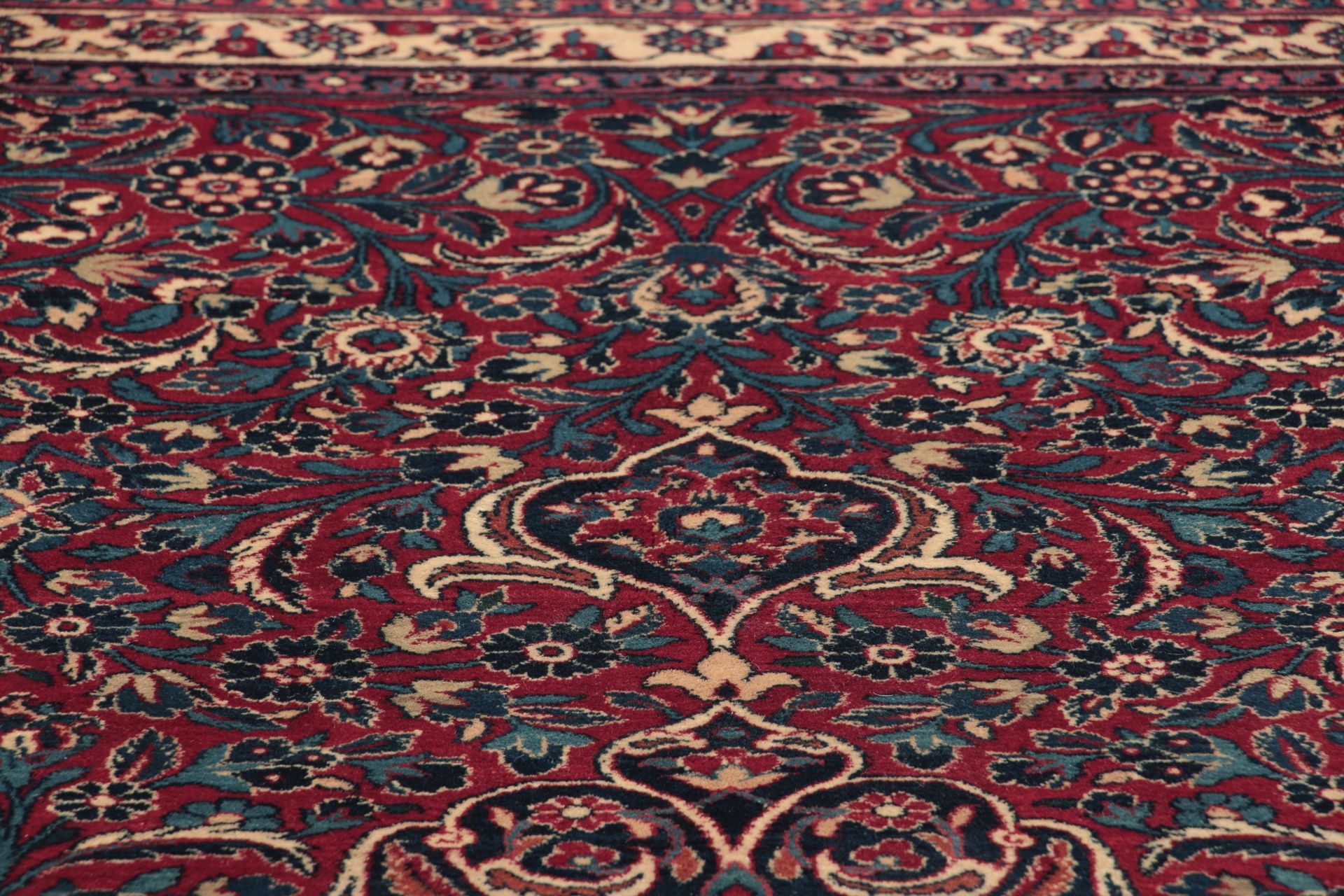 Handgeknüpfter Sarough Perserteppich, 302 × 345 cm, Wolle