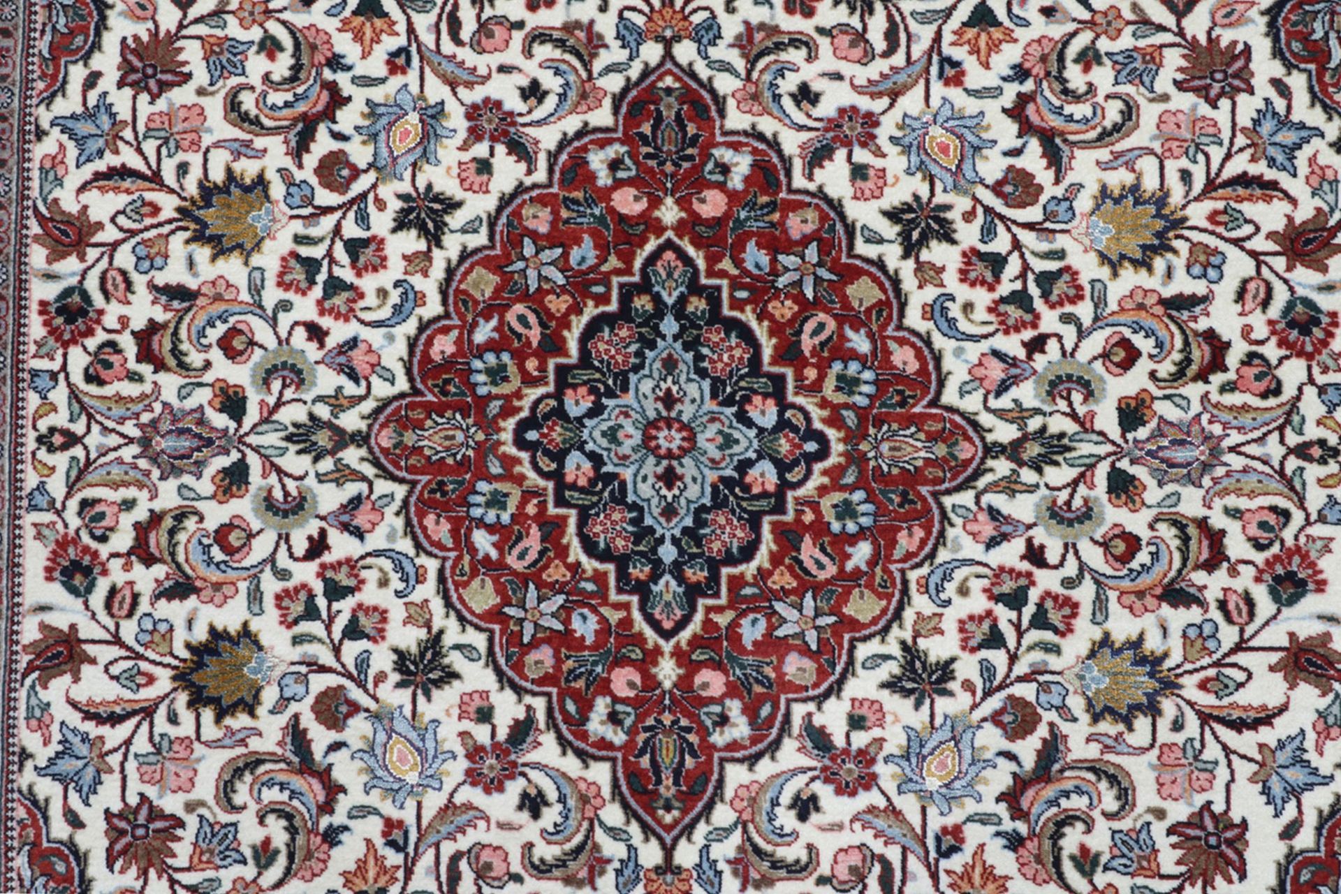 Handgeknüpfter Isfahan Perserteppich, 109 × 175 cm, Wolle