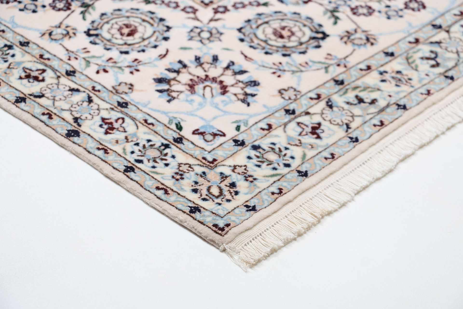 perserteppich-nain-251-x-357-cm-schurwolle-seide-handgeknupft-5 Handgeknüpfter Nain Perserteppich, 251 × 357 cm, Wolle & Seide