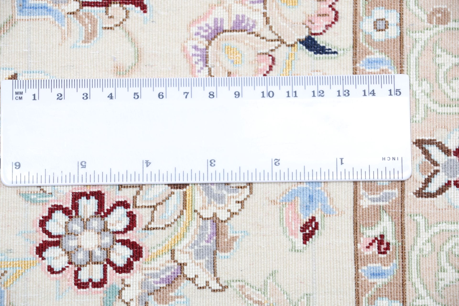 Nain Perserteppich 206 × 256 cm aus Wolle & Seide, handgeknüpft