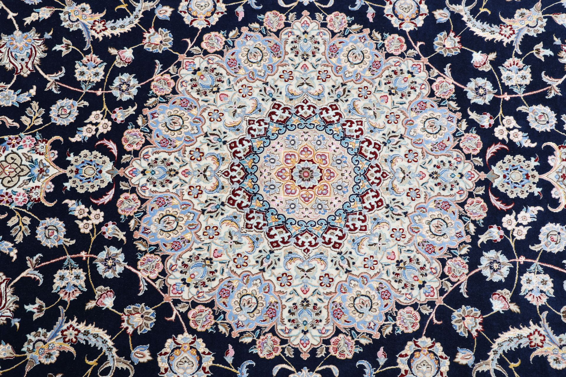 Handgeknüpfter Nain Perserteppich, 205 × 305 cm, Wolle & Seide