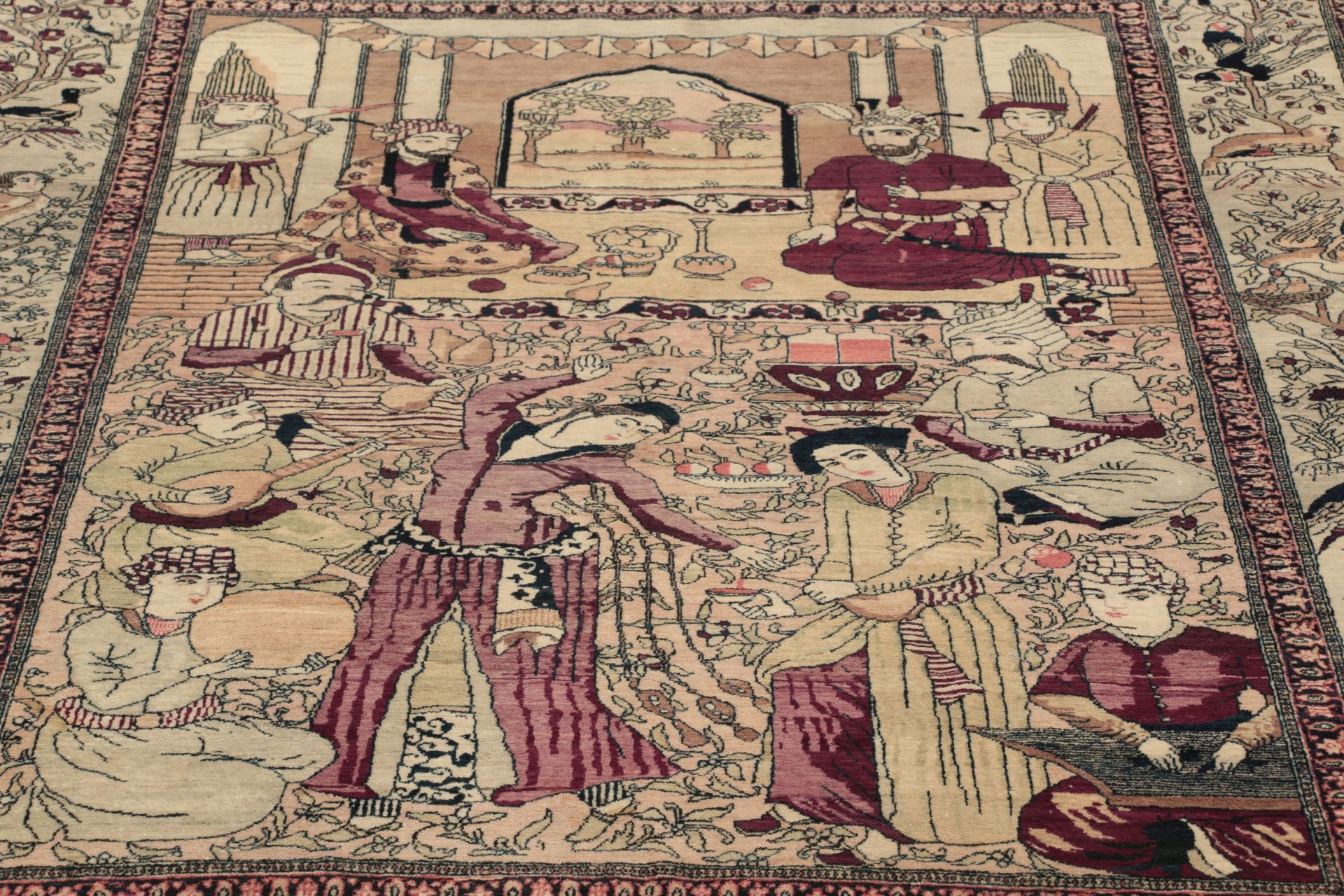 Handgeknüpfter Kashan Perserteppich 143 × 195 cm