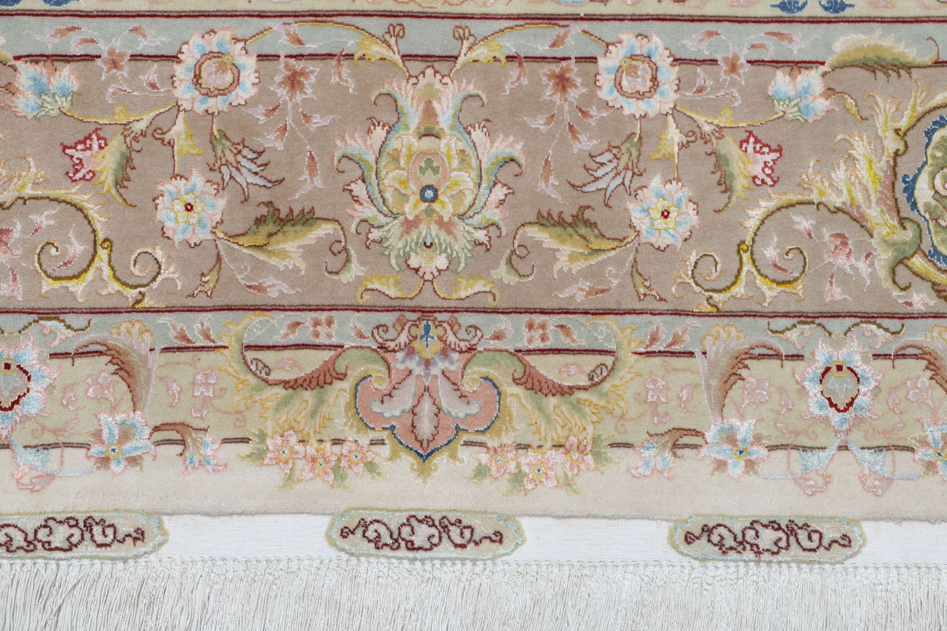 perserteppich-tabriz-203-x-307-cm-schurwolle-handgeknupft-18 Täbriz Perserteppich aus Iran, 203 × 307 cm
