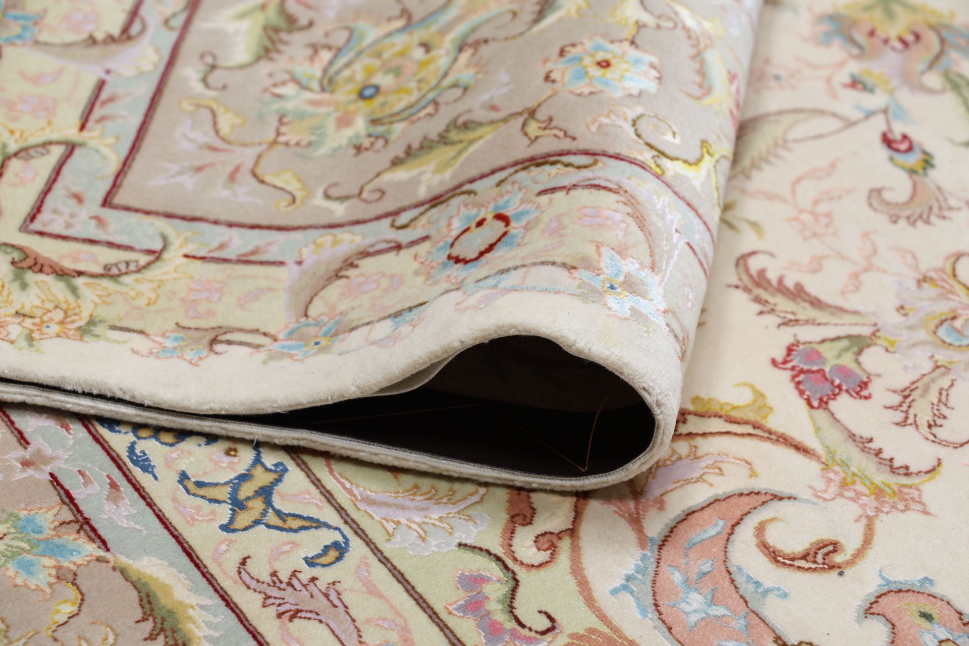 perserteppich-tabriz-203-x-307-cm-schurwolle-handgeknupft-20 Täbriz Perserteppich aus Iran, 203 × 307 cm