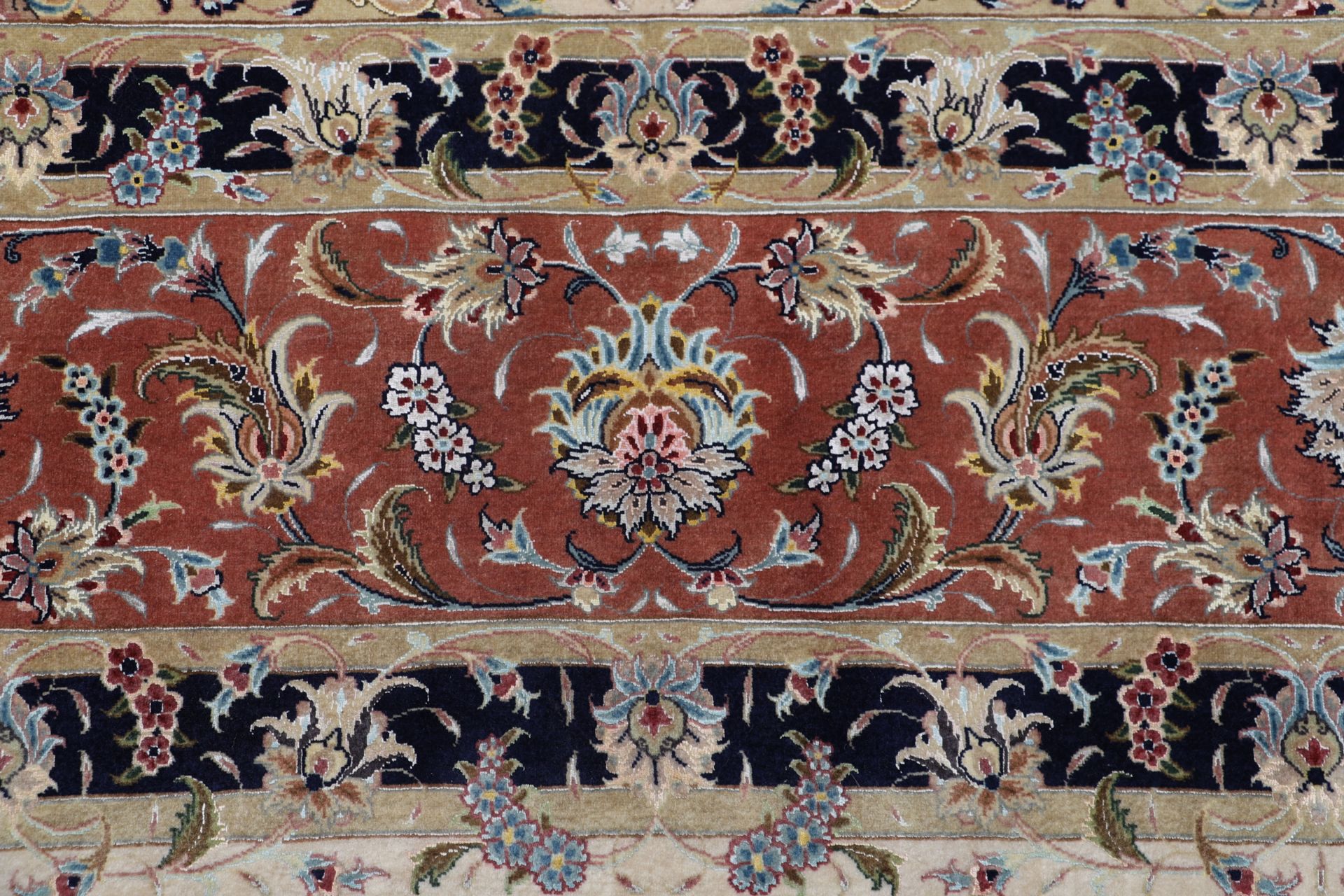 Handgeknüpfter Täbriz Perserteppich 250 × 360 cm