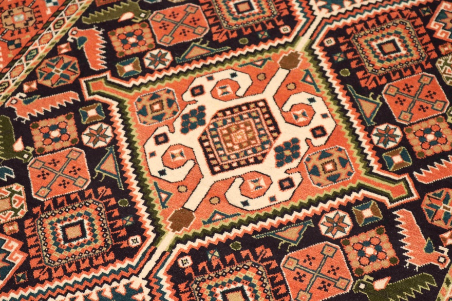 Orientteppich antik, 208 × 123 cm, Wolle