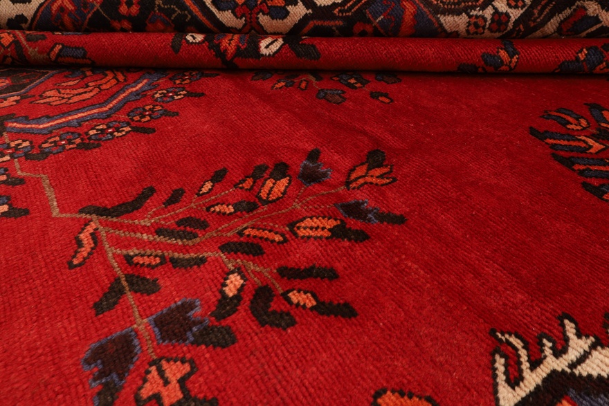 Perserteppich aus Iran, 387 × 247 cm