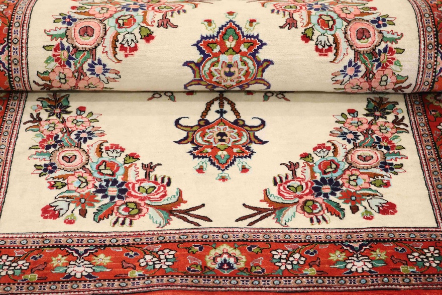 perserteppich-120-x-79-cm-seide-handgeknupft-rot-orange-2 Handgeknüpfter Ghom Perserteppich, 120 × 79 cm, Seide