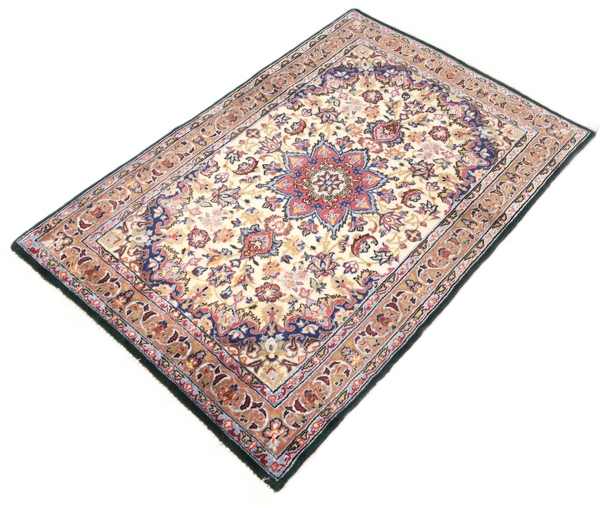Handgeknüpfter Isfahan Perserteppich, 103 × 72 cm, Wolle & Seide
