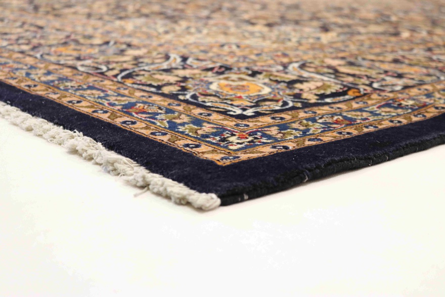 Kashmar Perserteppich aus Iran, 365 × 300 cm