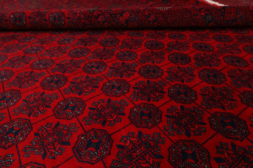 Handgeknüpfter Orientteppich, 384 × 296 cm