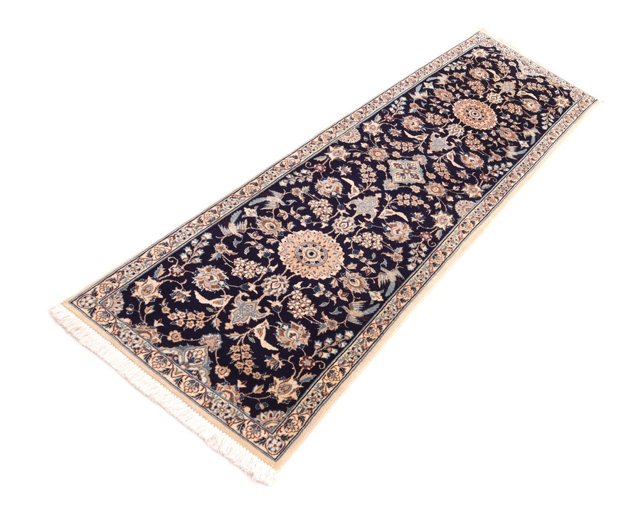 Nain Perserteppich aus Iran, 195 × 58 cm