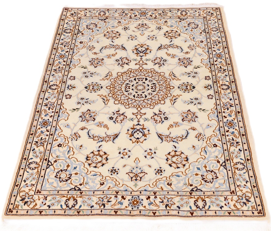 Nain Perserteppich aus Iran, 145 × 97 cm
