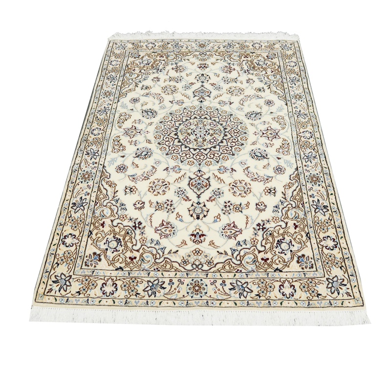 Nain Perserteppich aus Iran, 156 × 99 cm