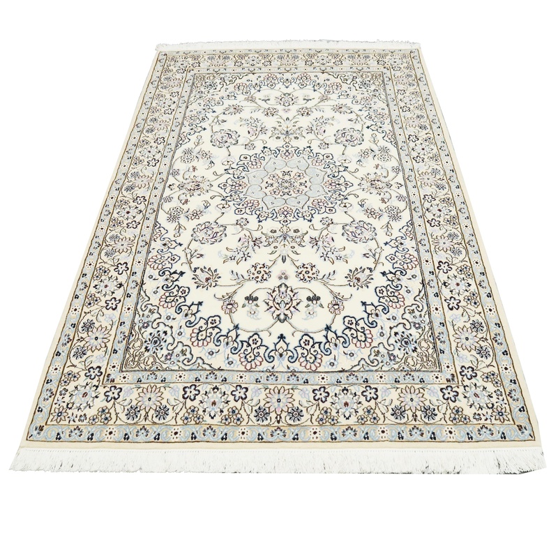 Nain Perserteppich aus Iran, 214 × 128 cm