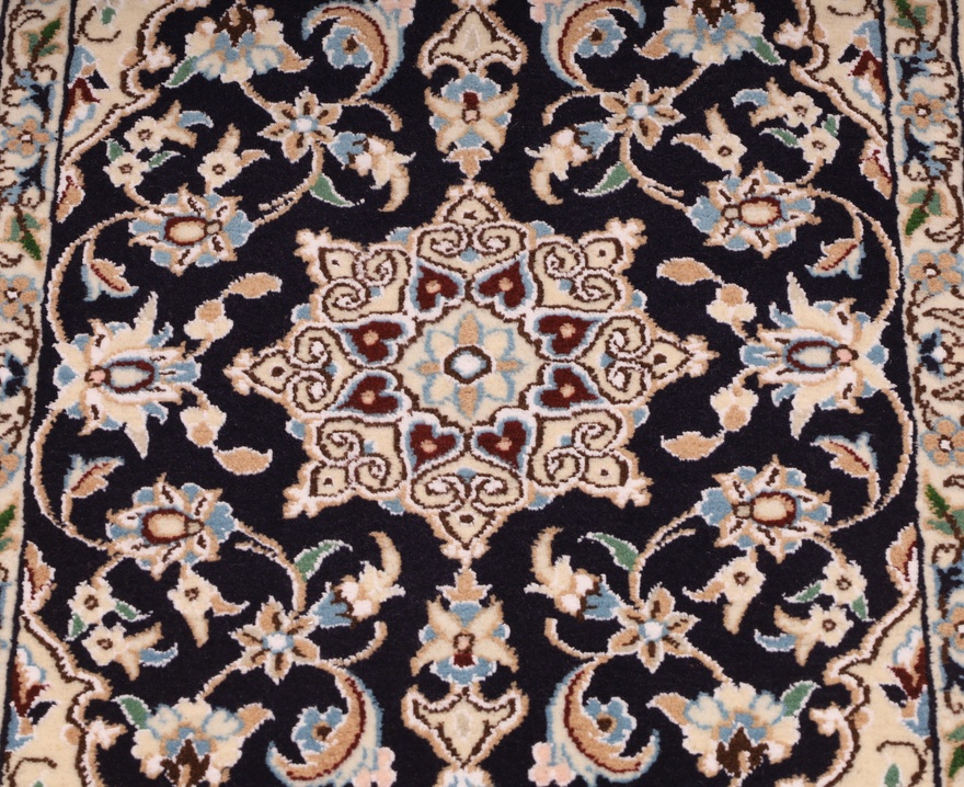 Nain Perserteppich aus Iran, 90 × 60 cm