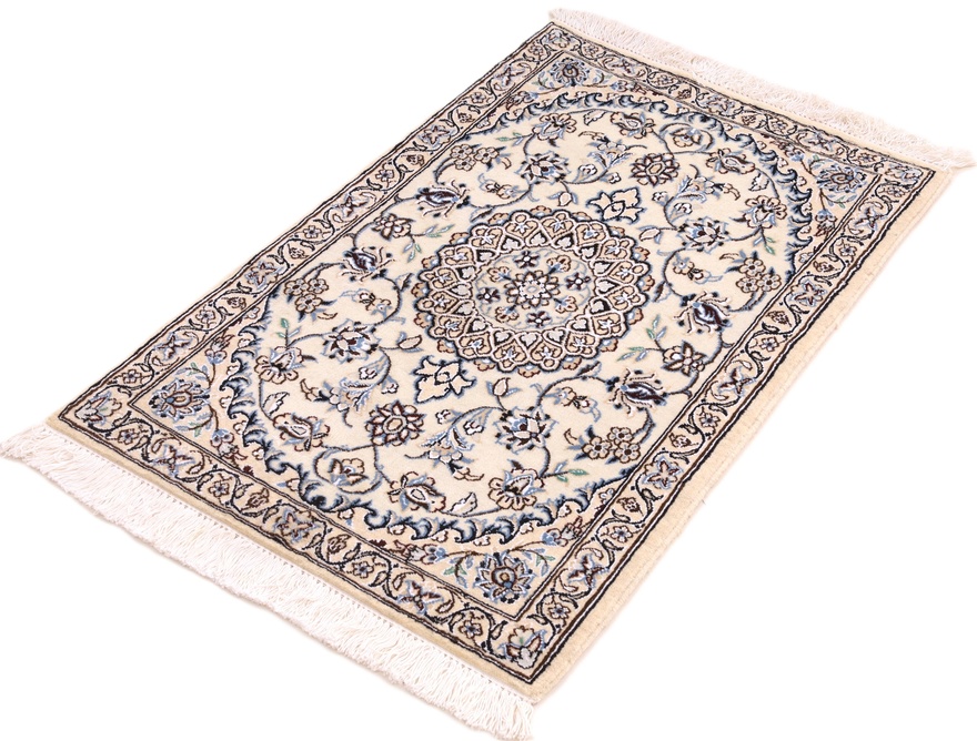 Nain Perserteppich aus Iran, 90 × 60 cm