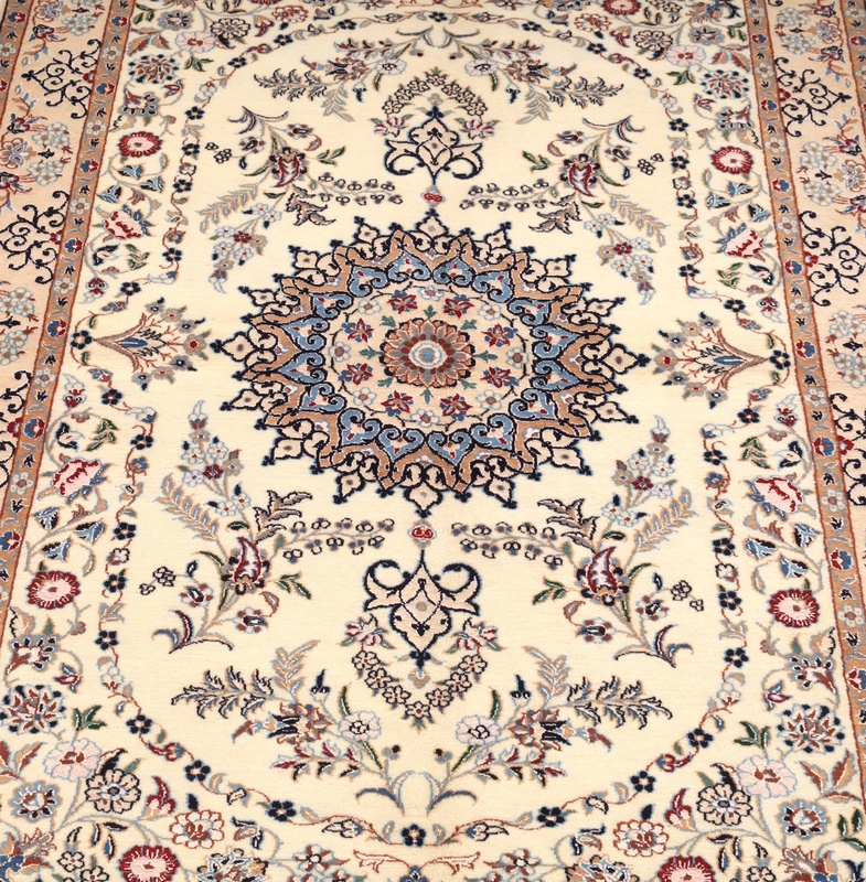 Nain Perserteppich aus Iran, 144 × 100 cm