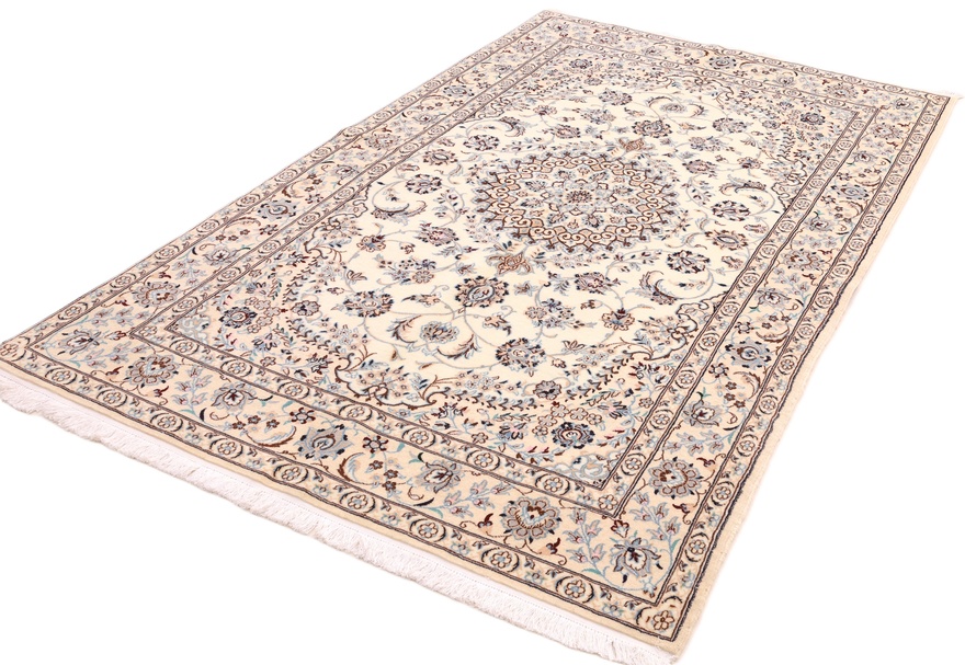 Nain Perserteppich aus Iran, 248 × 152 cm