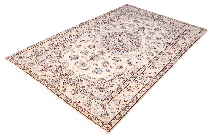 Nain Perserteppich 255 × 165 cm aus Wolle & Seide, handgeknüpft