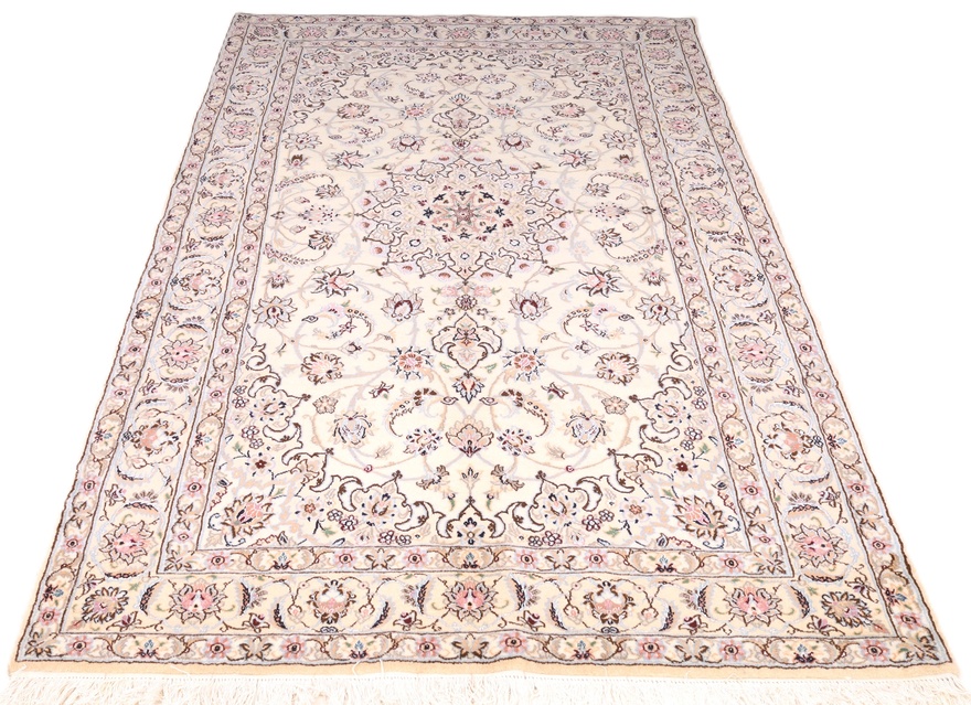 Handgeknüpfter Nain Perserteppich 263 × 154 cm