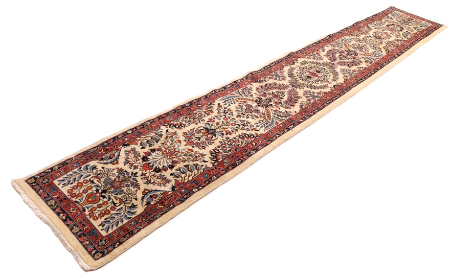 Sarough Perserteppich 490 × 82 cm aus Wolle, handgeknüpft