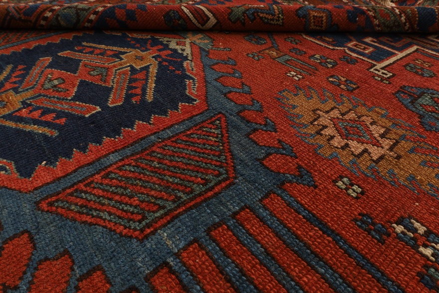Antiker Heriz Perserteppich aus Iran, 190 × 153 cm