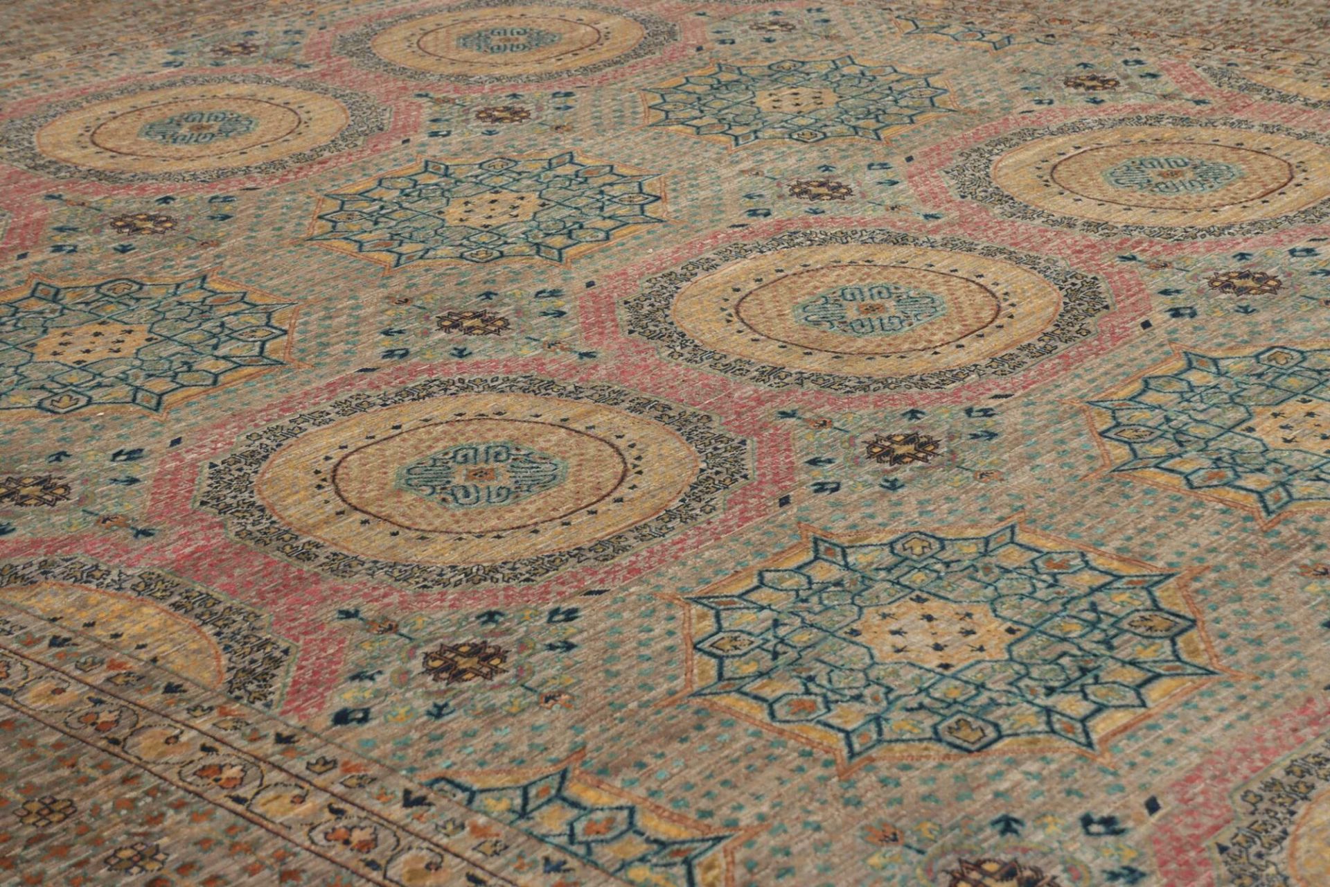 Mamluk Orientteppich 272 × 359 cm aus Wolle, handgeknüpft