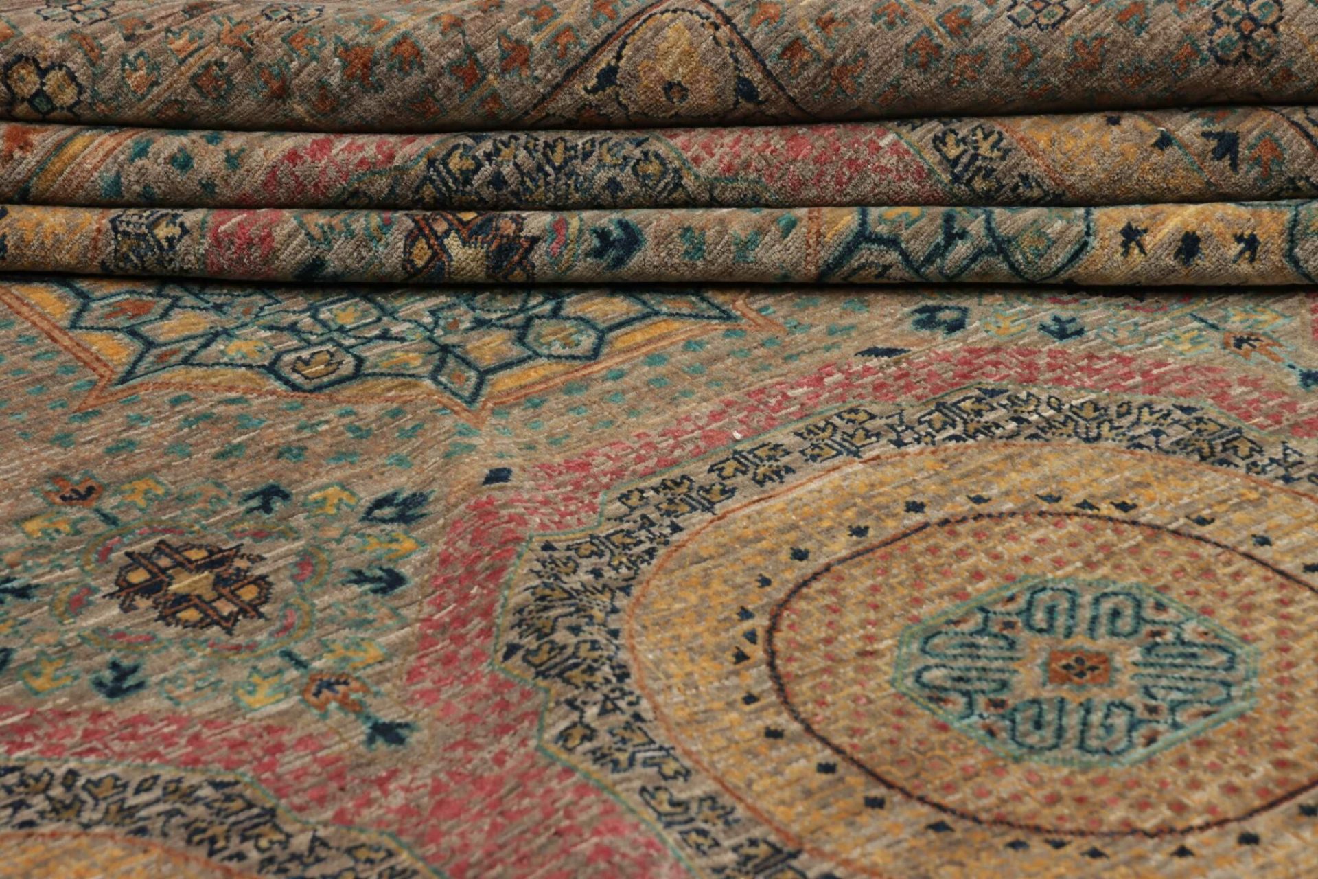 Mamluk Orientteppich 272 × 359 cm aus Wolle, handgeknüpft