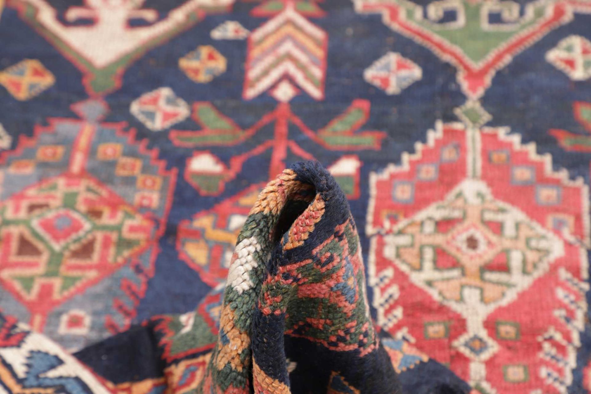 Antiker Kazak Perserteppich aus Iran, 171 × 251 cm