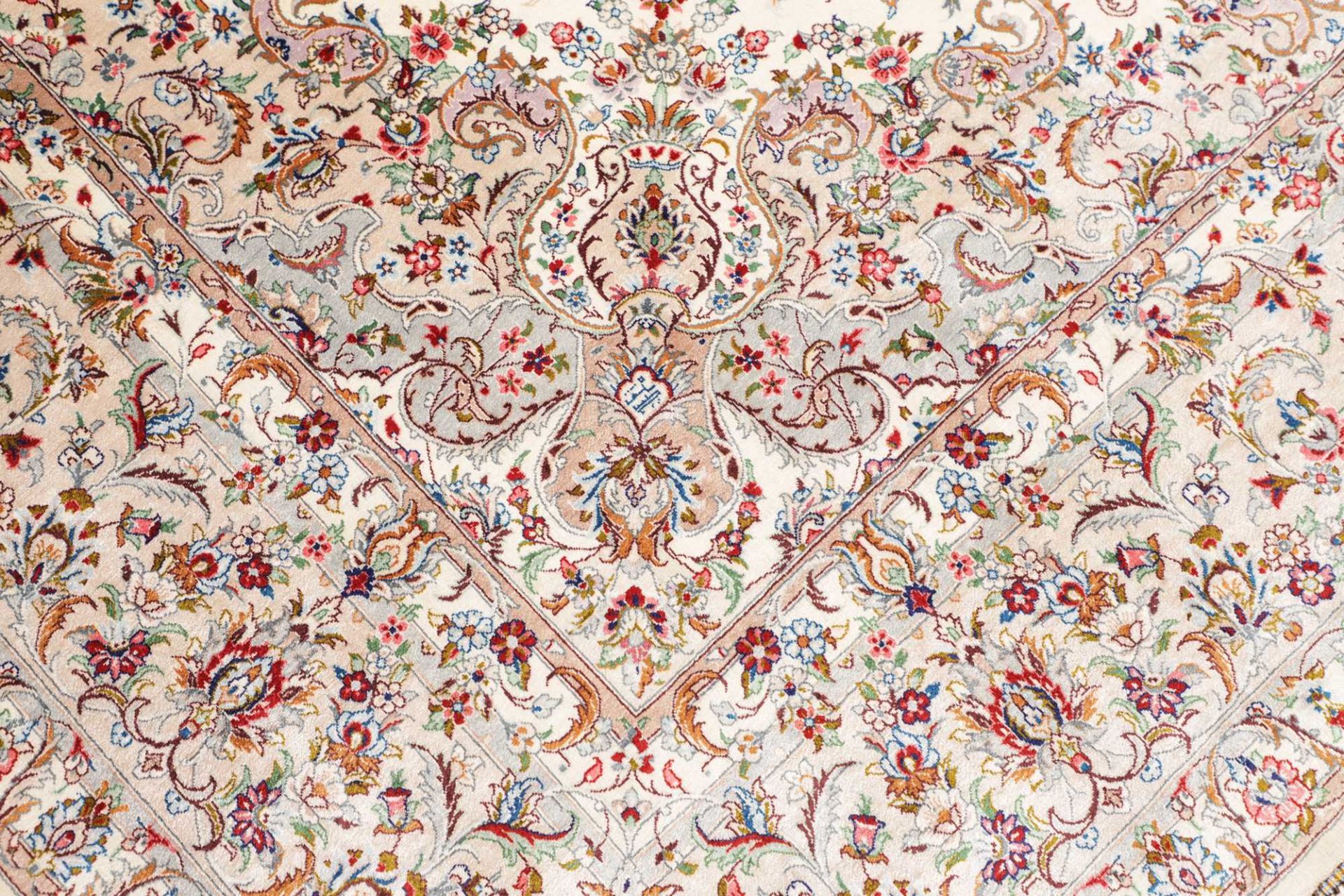 Handgeknüpfter Ghom Perserteppich, 199 × 300 cm, Wolle & Seide