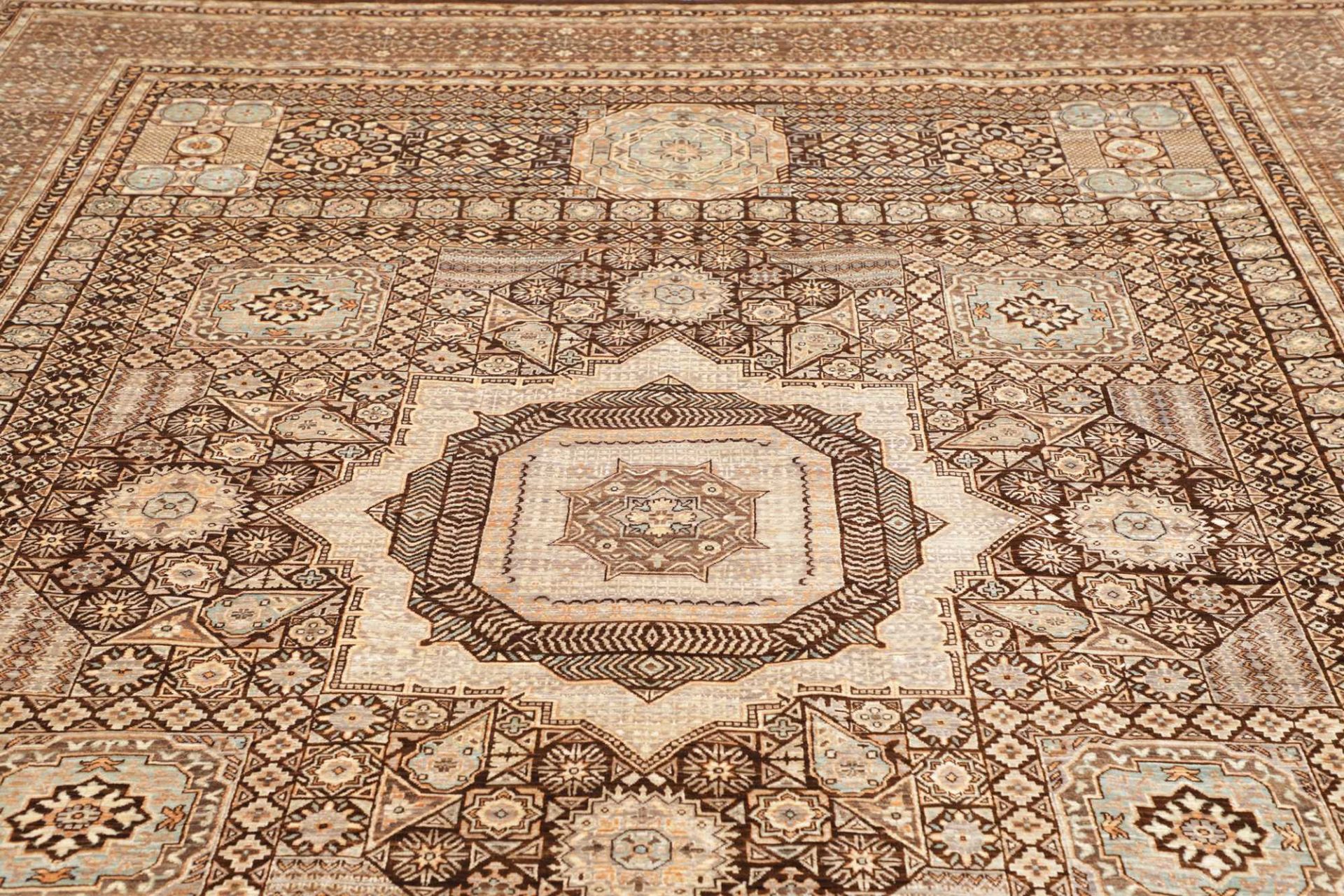Handgeknüpfter Mamluk Orientteppich 267 × 355 cm