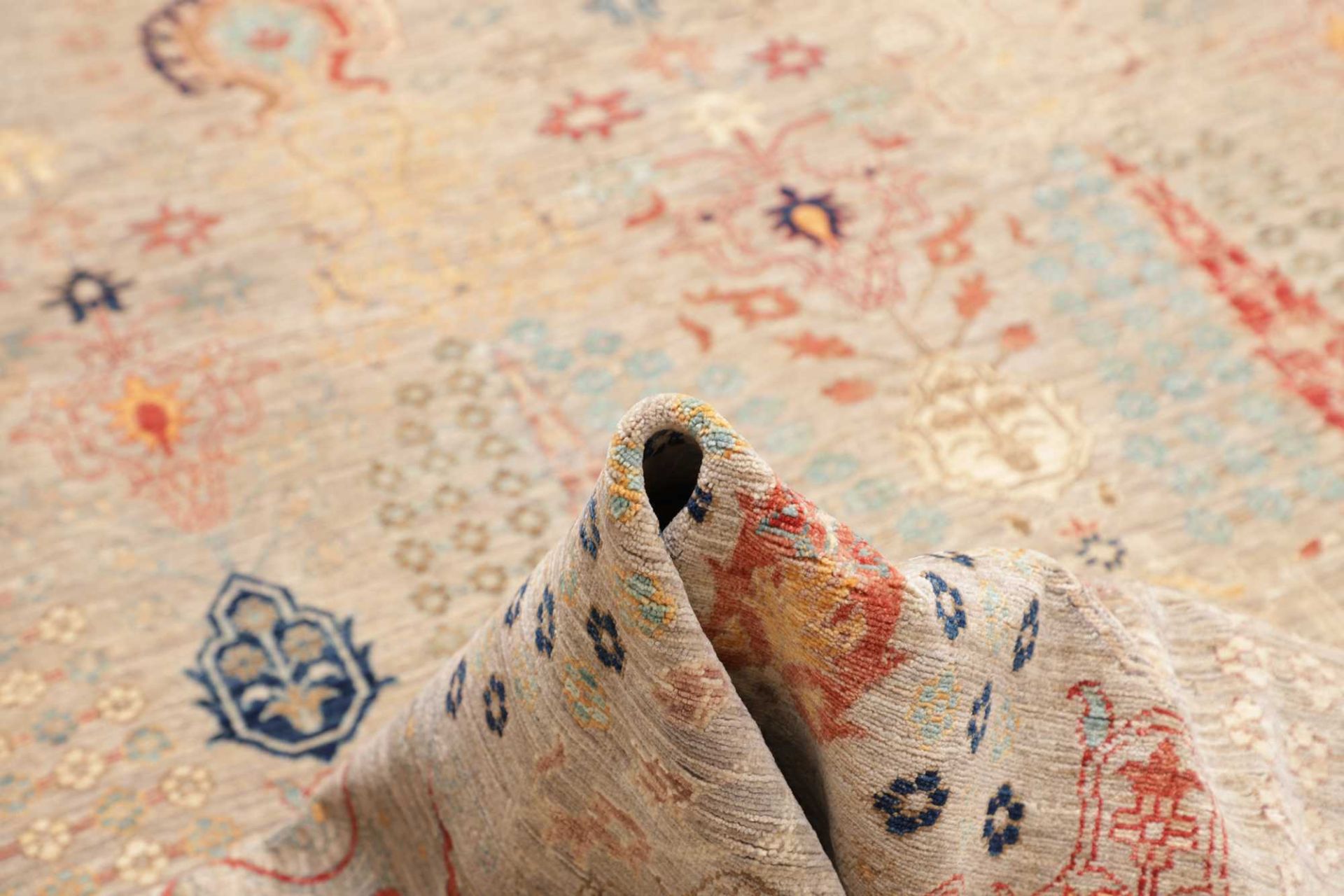 Samarkand Orientteppich 277 × 376 cm aus Wolle, handgeknüpft