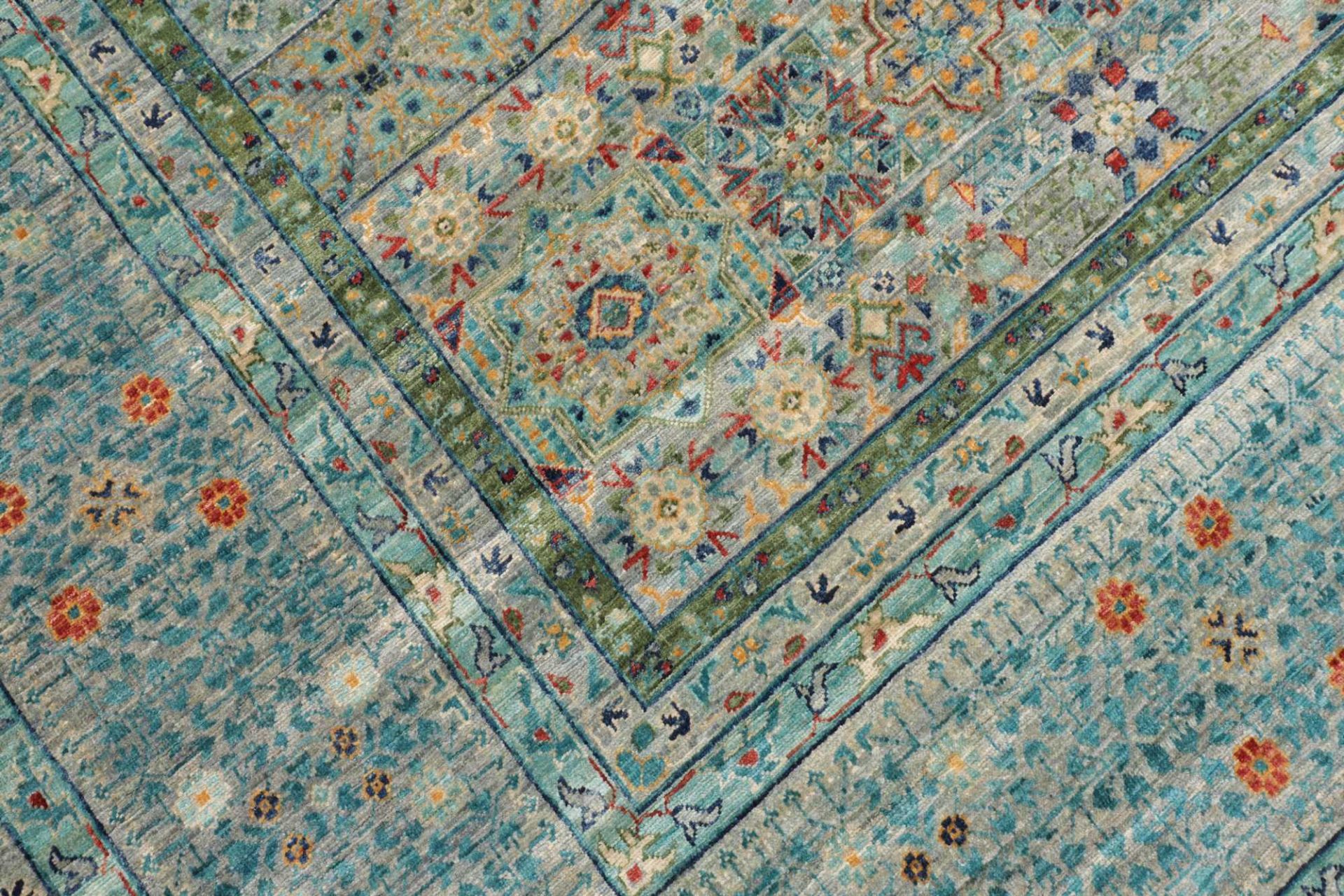 Mamluk Orientteppich 279 × 376 cm aus Wolle, handgeknüpft