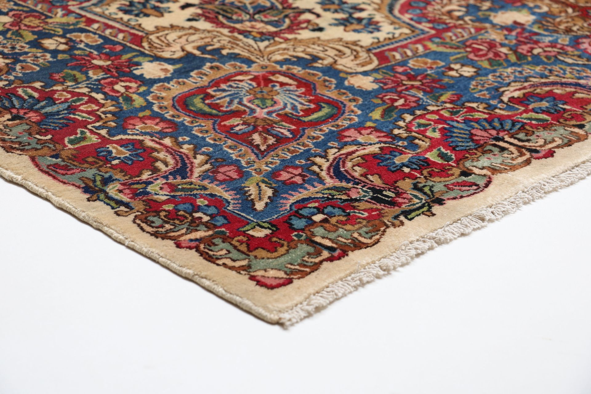 Kerman Perserteppich aus Iran, 275 × 363 cm