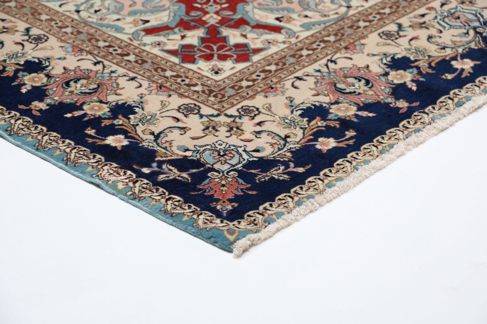 perserteppich-tabriz-185-x-268-cm-schurwolle-seide-handgeknupft-6 Täbriz Perserteppich aus Iran, 185 × 268 cm