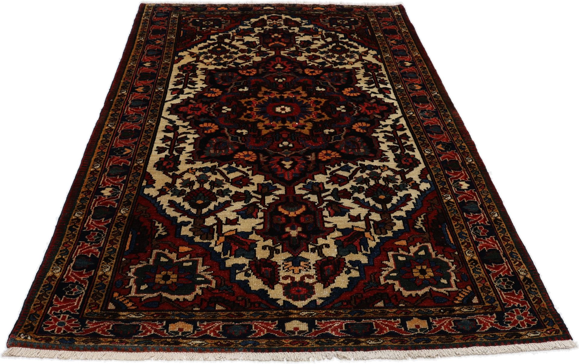 Antiker Bakhtiari Perserteppich aus Iran, 133 × 205 cm